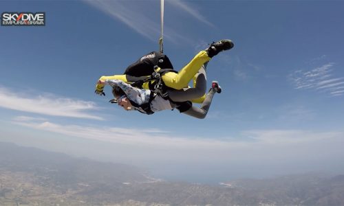 skydiving_on_my_birthday_on_a_solo_travel_01