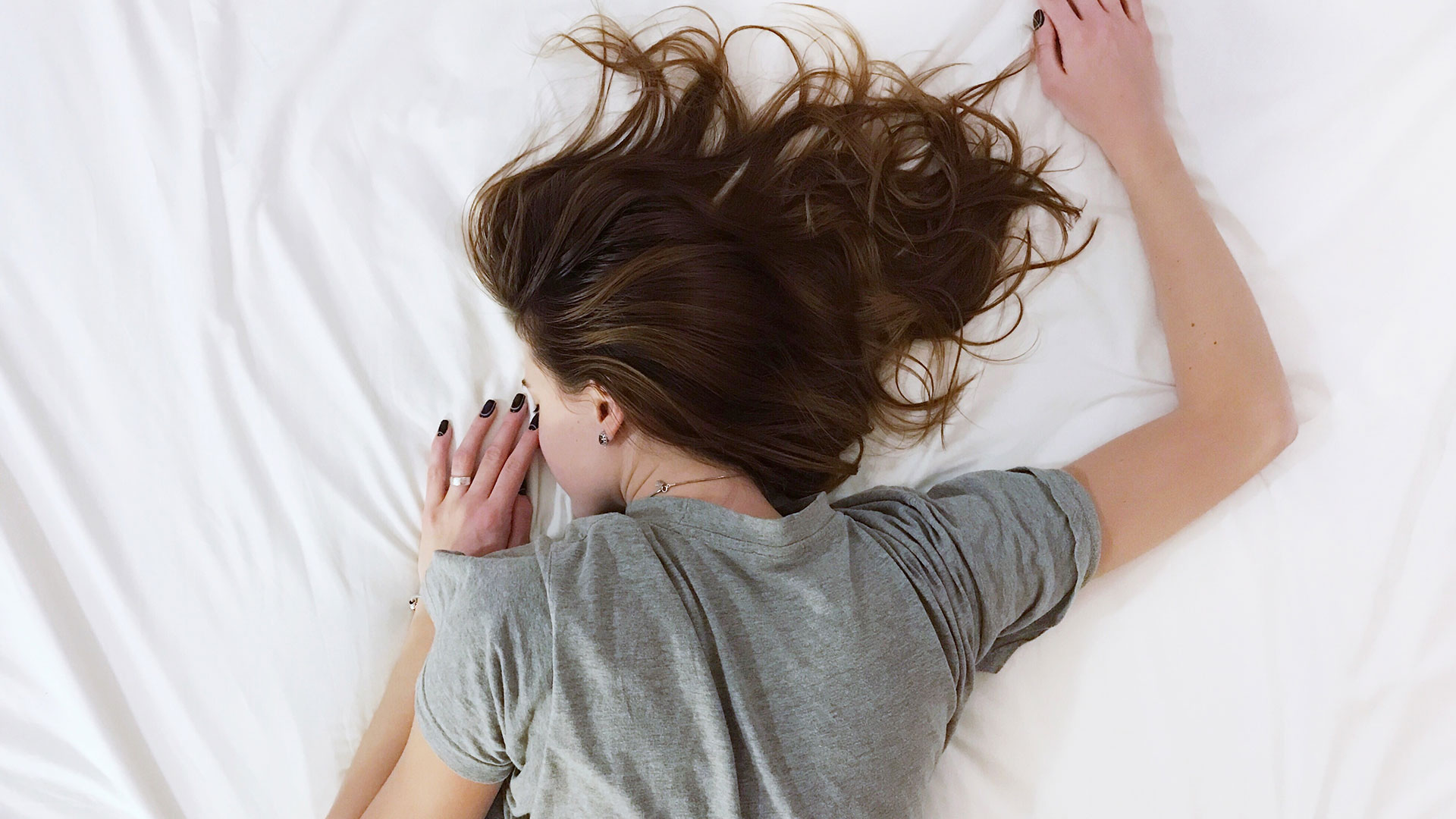 10 tips for sleeping in a foreign bed